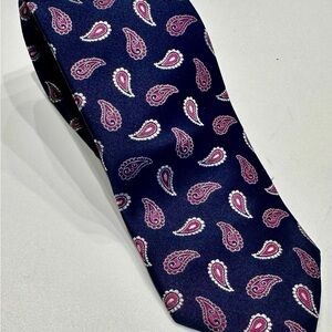 Hugo Boss Navy and Pink Paisley Tie
